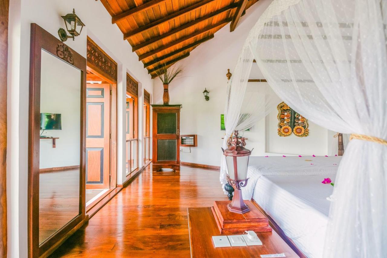 Waterland Hotel Negombo Exterior foto