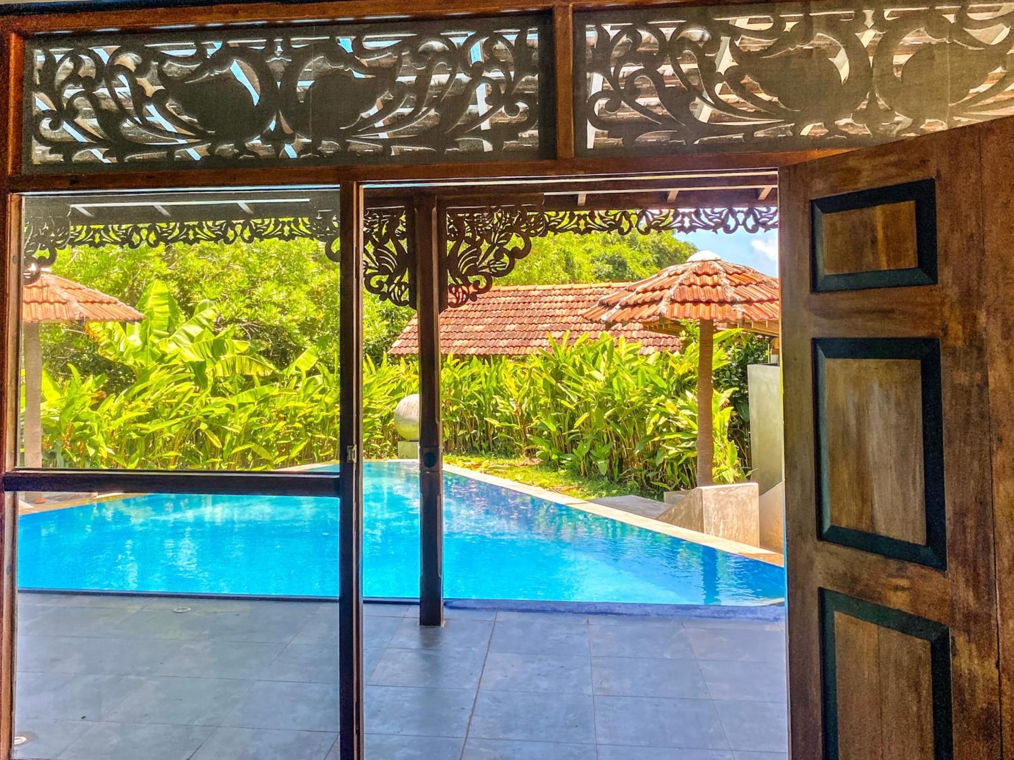 Waterland Hotel Negombo Exterior foto