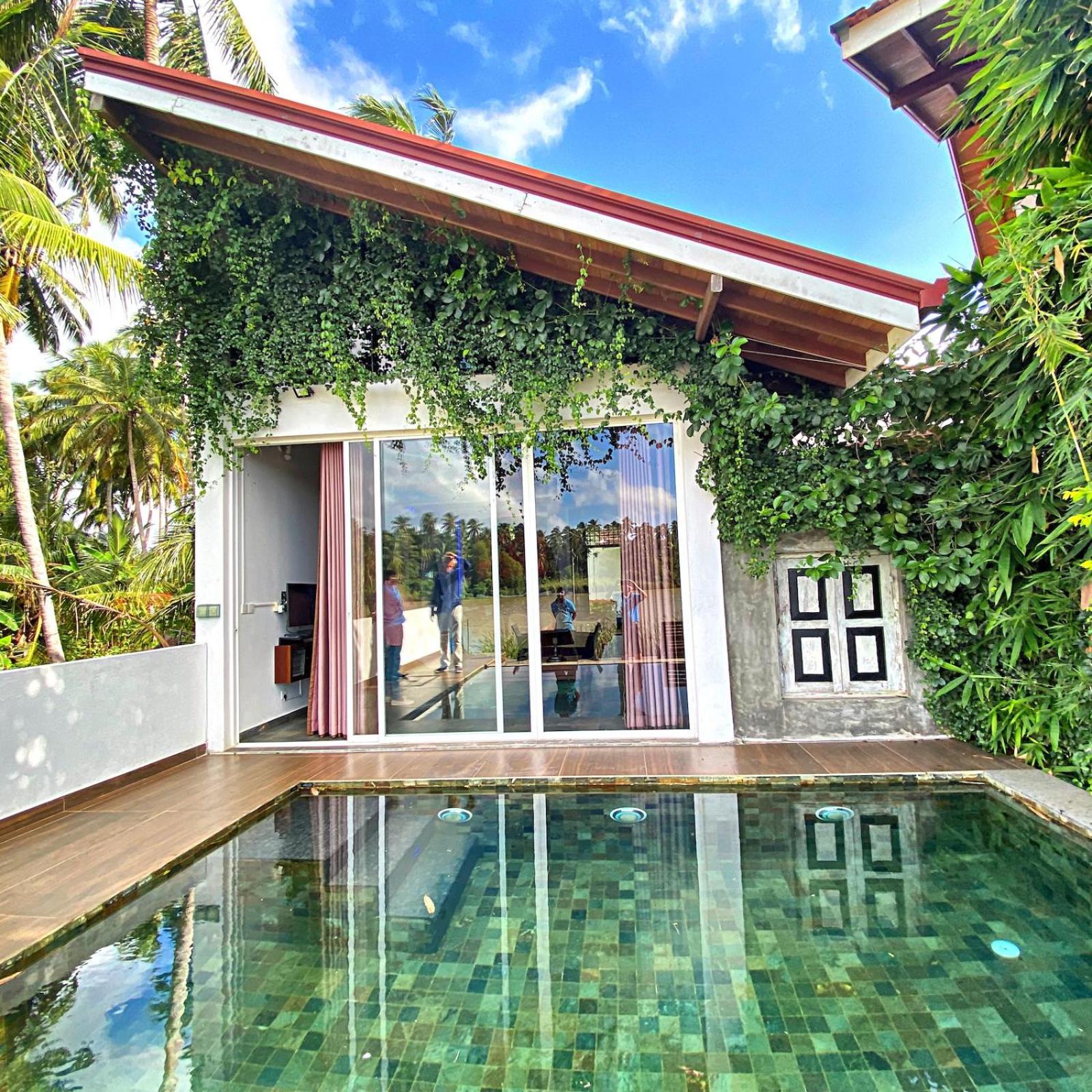 Waterland Hotel Negombo Exterior foto